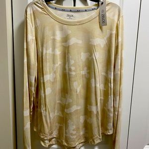 CLEARANCE NEW WITH TAGS ZELOS LONG SLEEVE WITH THUMB SLOTS